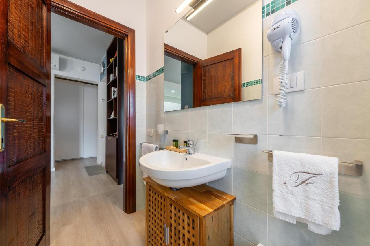 Casa Vacanze Raggio Di Luna วิลลัสซีมีอุส ภายนอก รูปภาพ